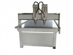 自动换刀木工雕刻机 家具制造的智能化利器